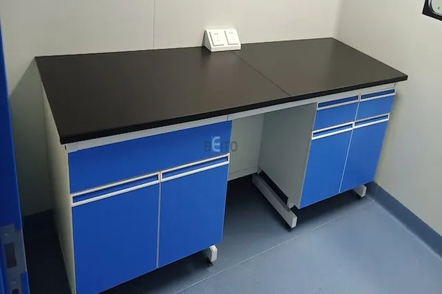 Exhaust Fume Hood